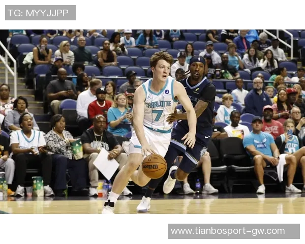 未来可期克尼佩尔表现出色11投7中斩获20分5篮板8助攻三分球命中率高达57 未来可期克尼佩尔表现出色11投7中斩获20分5篮板8助攻三分球命中率高达57